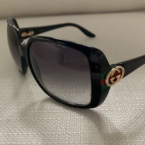 Authentic Black Gucci Sunglasses
